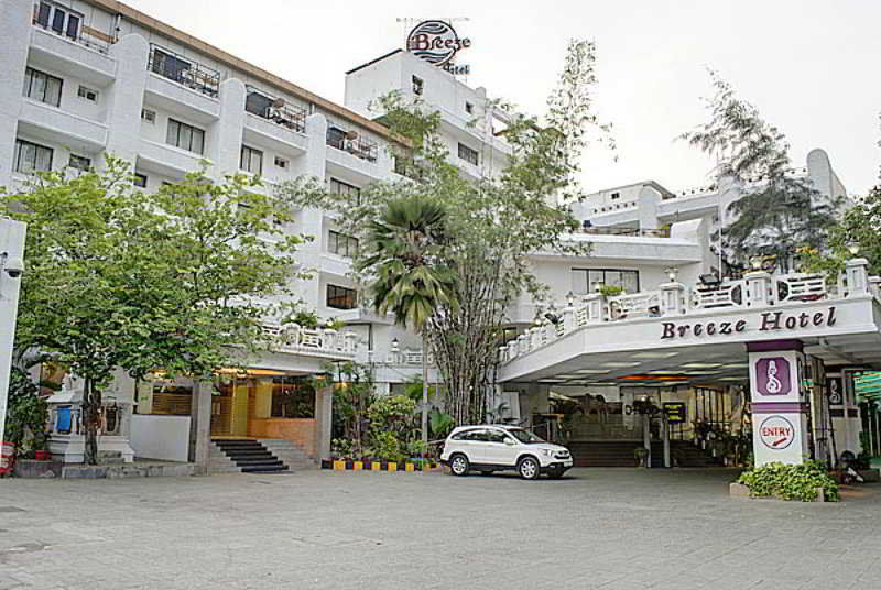 Breeze Hotel チェンナイ エクステリア 写真